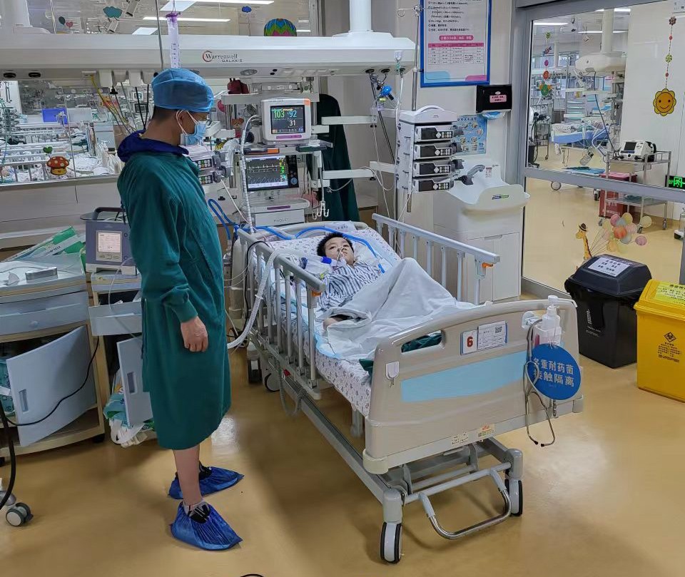 瑞安县跨省救护车出租公司