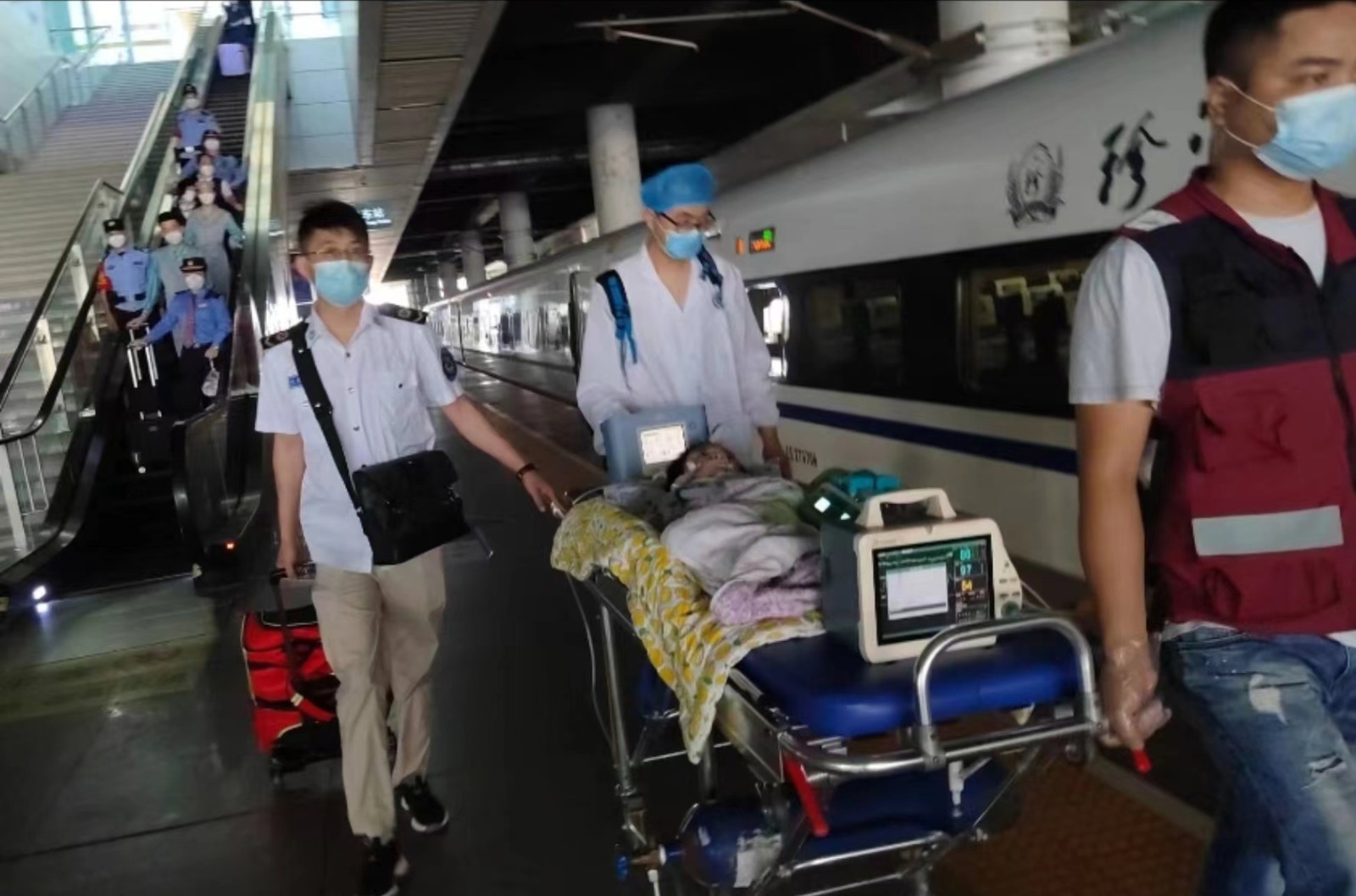 瑞安县高铁转运公司